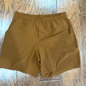 Lululemon mens shorts - L